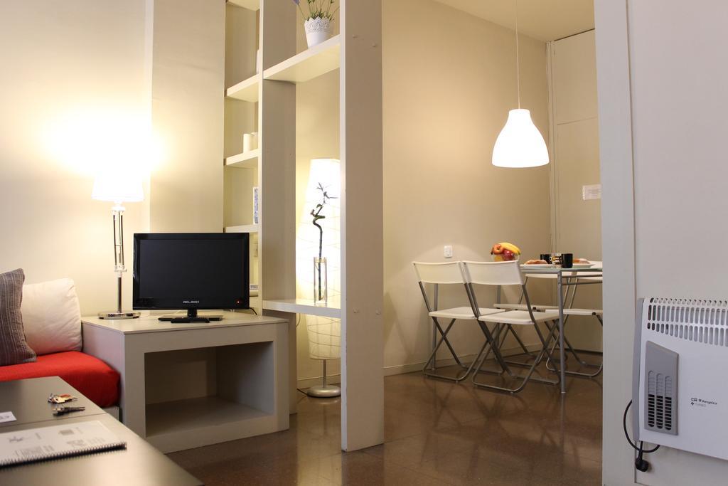 Sweet Bcn Apartments Барселона Екстер'єр фото