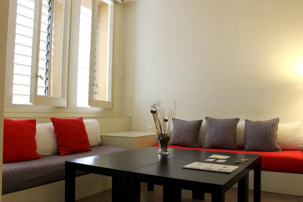 Sweet Bcn Apartments Барселона Екстер'єр фото